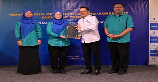 Penyerahan Pelantikan Prof. Adjung dan CEO@Faculty iaitu En. Azly Abdul Kadir, Ketua Pegawai Eksekutif, Citaglobal Land Sdn Bhd di Fakulti Teknologi Kejuruteraan Awam, UMPSA pada 31 Julai bertempat  di Hotel Everly Putrajaya